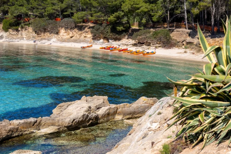 Kayak a Cala Moresca